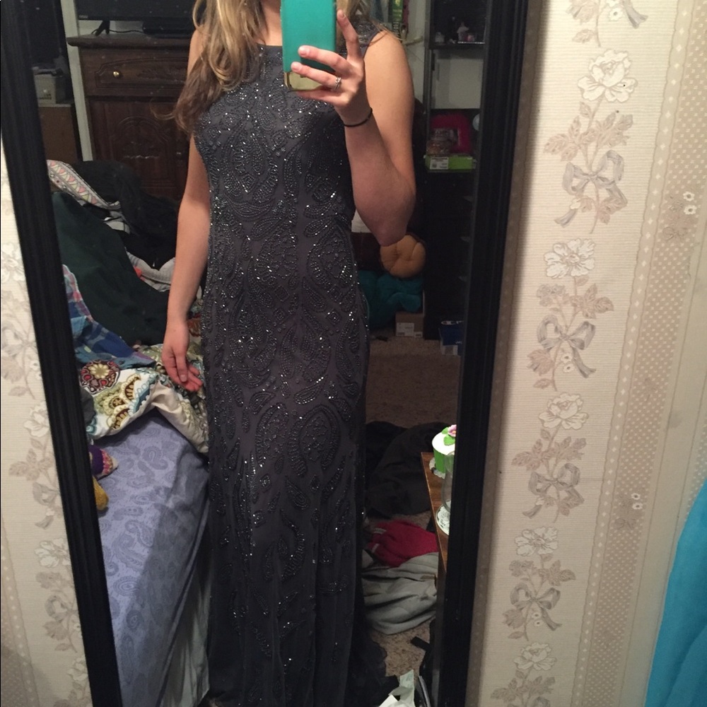 PROM DRESS - Picture 3 of 6